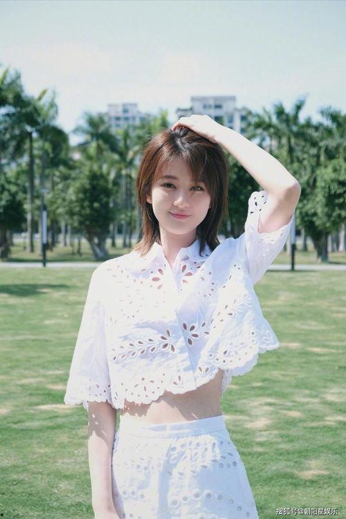 毕业生福利娱乐吃瓜酱,娱乐吃瓜酱，畅享青春回忆